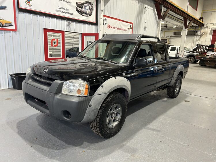 2002 Nissan Frontier Pick up 4x4_TRK4121