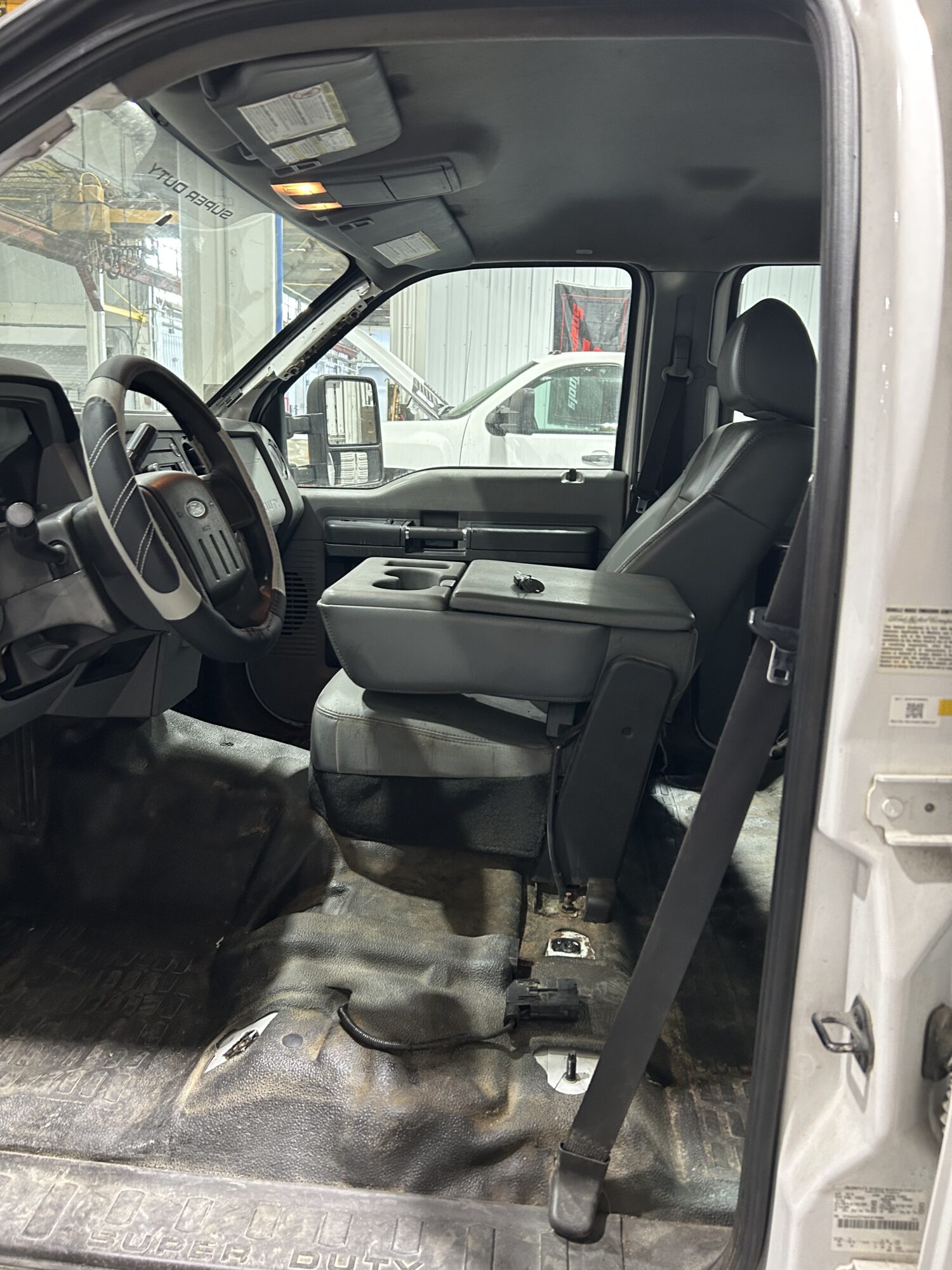 2011 Ford F450 Crew Cab Dual_2340-6